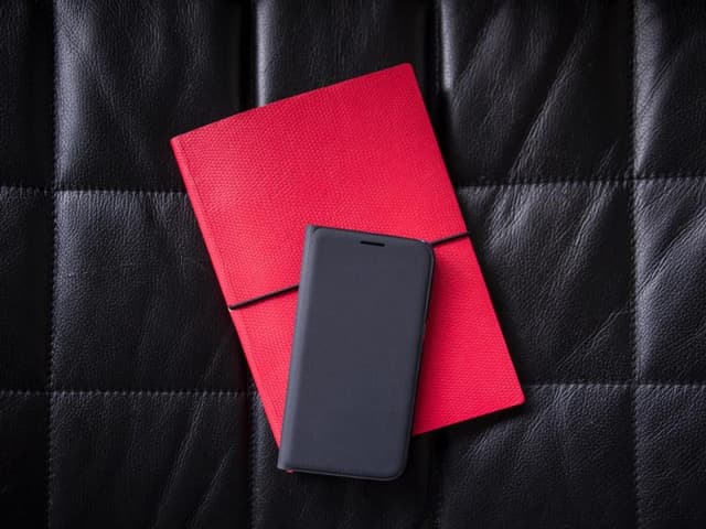 Funda + vidrio templado