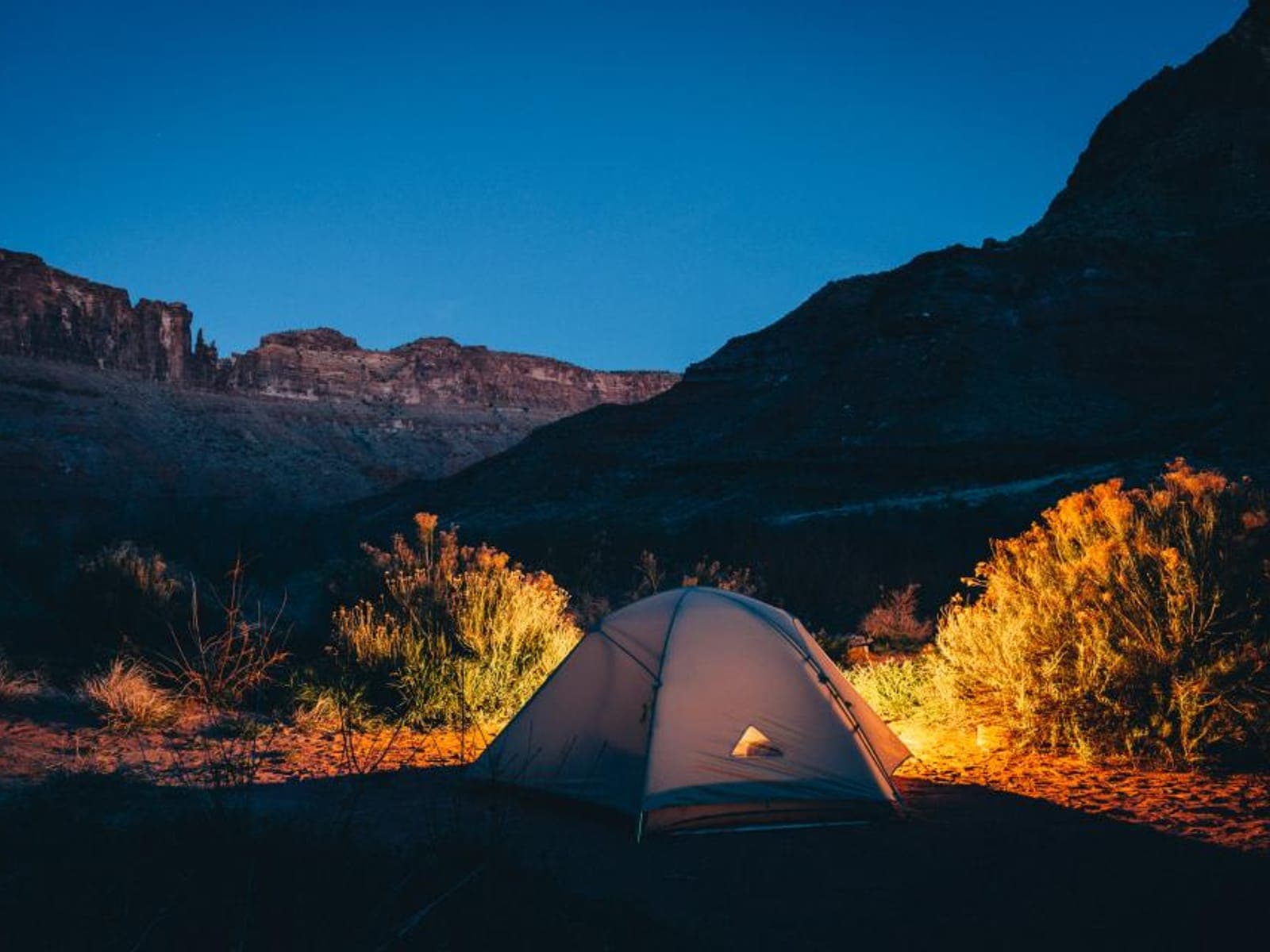 Portada de Punto Camping